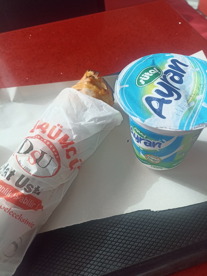 Öğlen menüsüne sen mi karar veriyorsun yoksa menüye mi uyuyorsun?