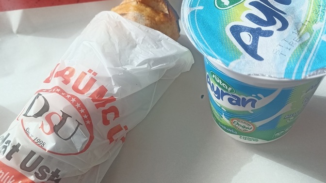 Öğlen menüsüne sen mi karar veriyorsun yoksa menüye mi uyuyorsun?