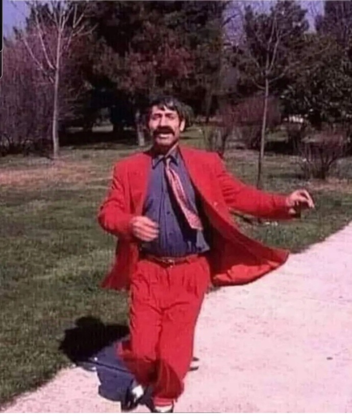 Bazen herşeyi bırakıp yalnızca ona koşmak istersin ahh ahh🤭🤭🤭sizede oluyor mu böyle?🤔?