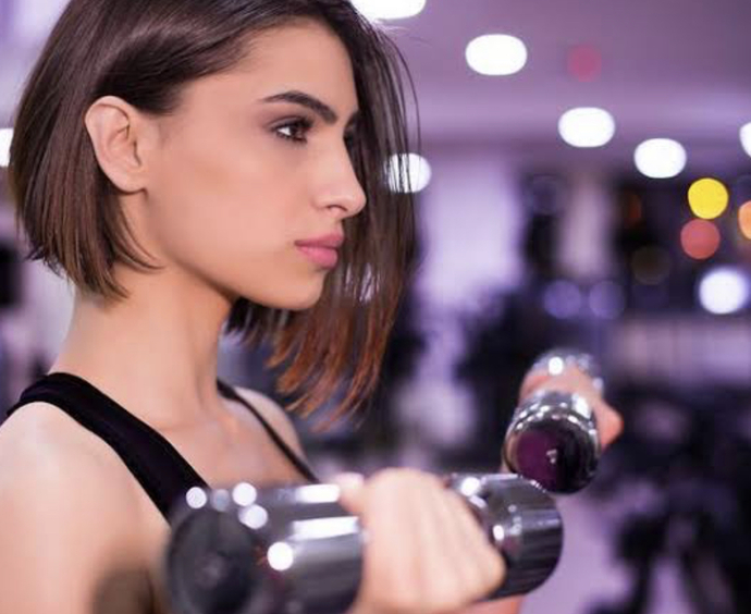 Spor salonuna makyajlı gider misiniz?