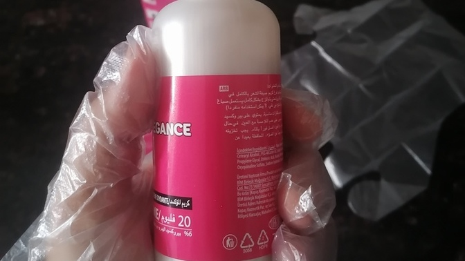 Sevdiğinin saçını boyamak da sevdaya dahil midir😂?