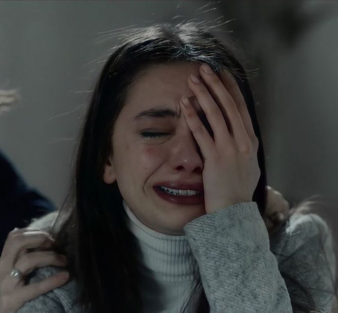 Ölürsem kabrime gelme istemem dediğin biri var mı?