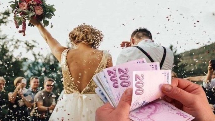 Evlilik hazırlığında en çok hangi aşama seni yoruyor?