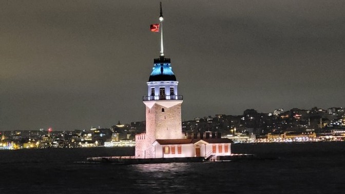 Seninle aşkımız eski bir roman mı?