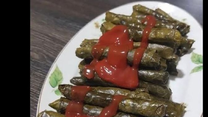 Yaprak sarmasına ketçap sıkar mısınız?
