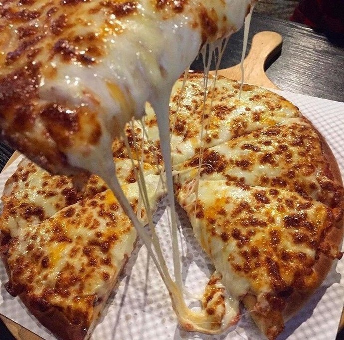 Evde pizza yapmanın en güzel yönü nedir?