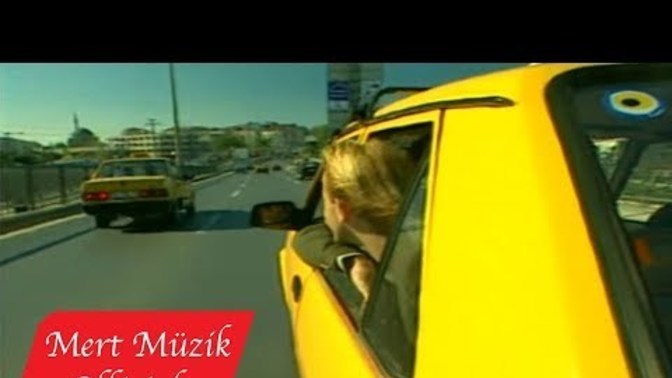 Ayrılığın acıları silinmez mi?