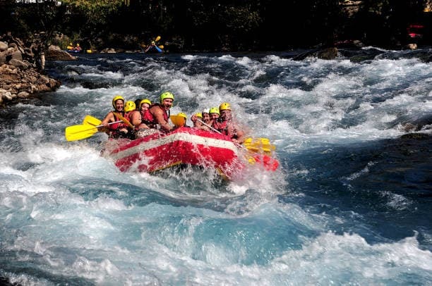 Beyaz Su Raftingi/White Water Rafting denediniz mi, o mücadele esnasında aklınızdan neler geçer?