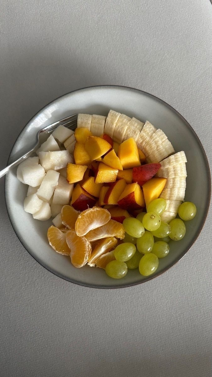 Meyve salatasında en az kaç çeşit meyve olmalı?