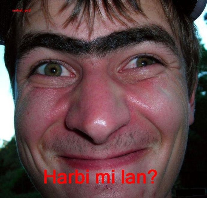 Erkeklerin kaşının ortasını alması normal midir, abes midir?