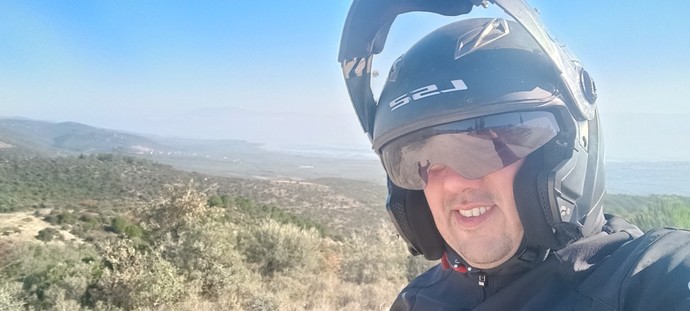 Bulunduğunuz yerden bi manzara fotoğrafı atar mısınız?