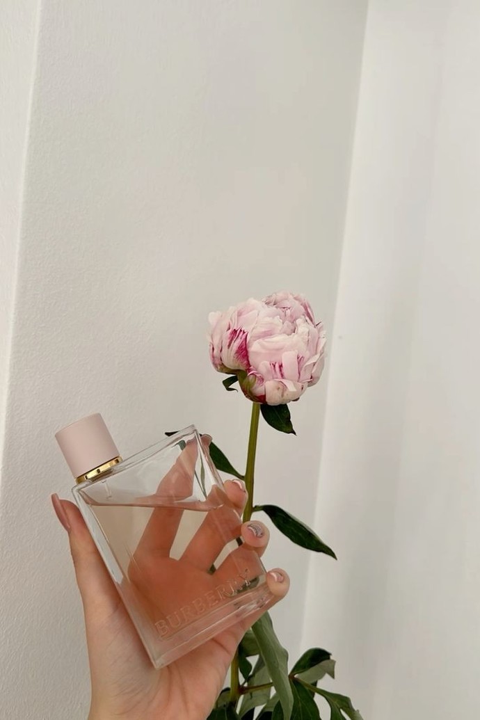 Kadınsı koku deyince aklınıza hangi parfüm geliyor?