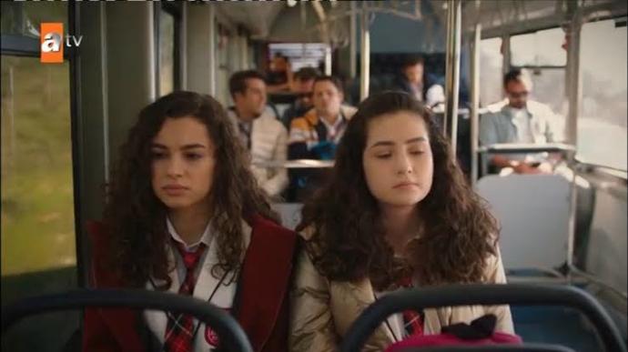 Sizce, okula gitmek mi, işe gitmek mi sıkıcı?