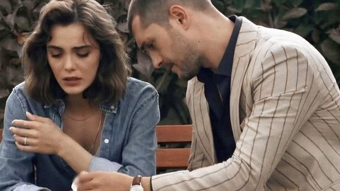 Birini beklemek mi acı verici, vazgeçmeye çalışmak mı?