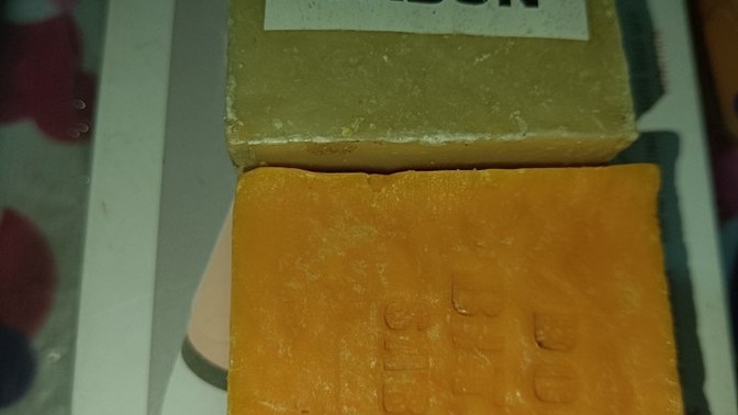 Ablam bu sabunları sivilcelerini gidermek icin almis gidermi?