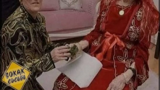 Evde kaldım diye üzülenlere bir tavsiyeniz var mı?