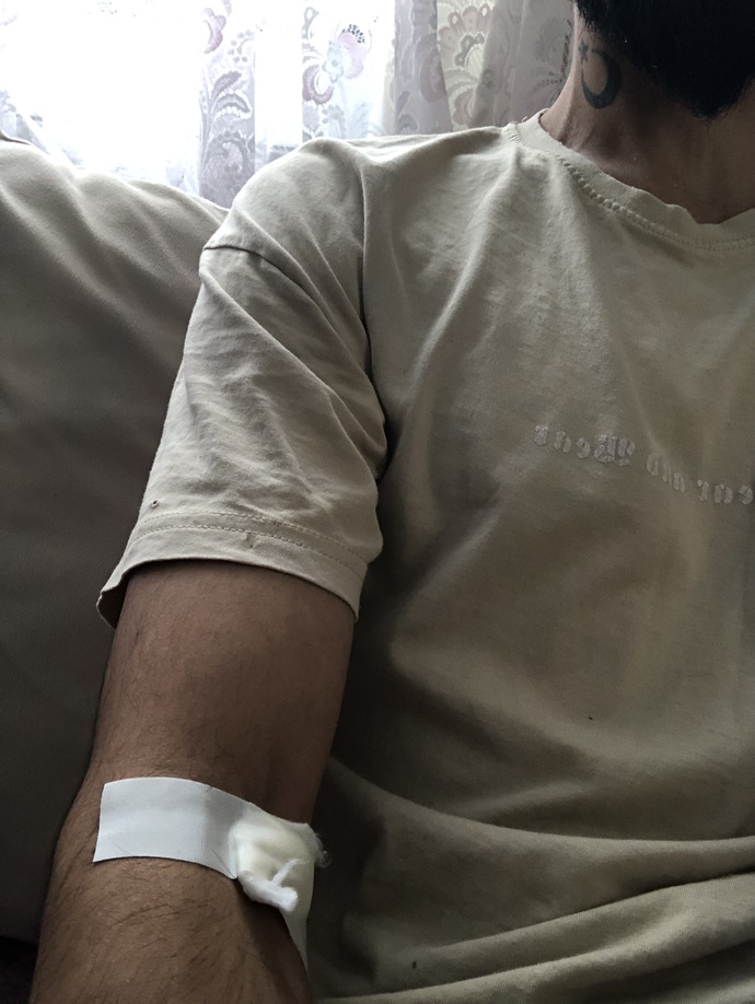 Hanginizin nazarı deydi çabuk söylesin?
