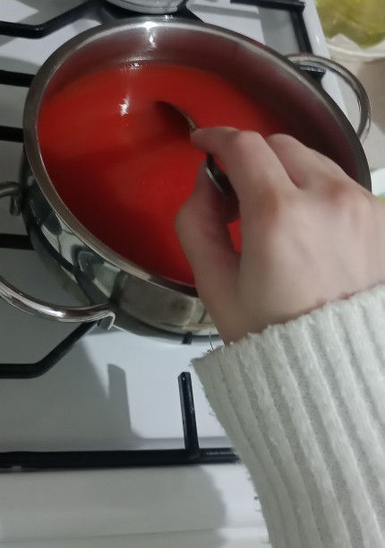 Çorba yapıyorum içer misiniz?