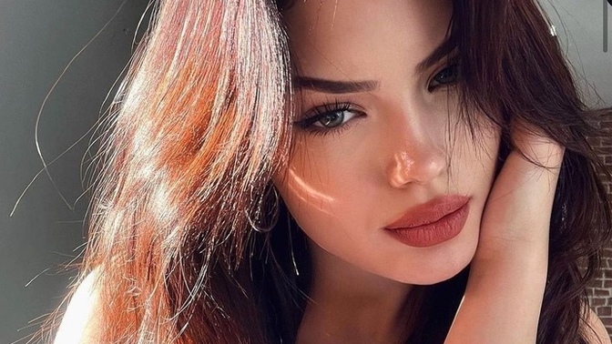 Hangi kız daha güzel ve çekici?
