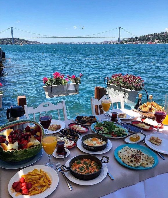 Bu masaya 20800 tl ödedim ucuz mu sizce?