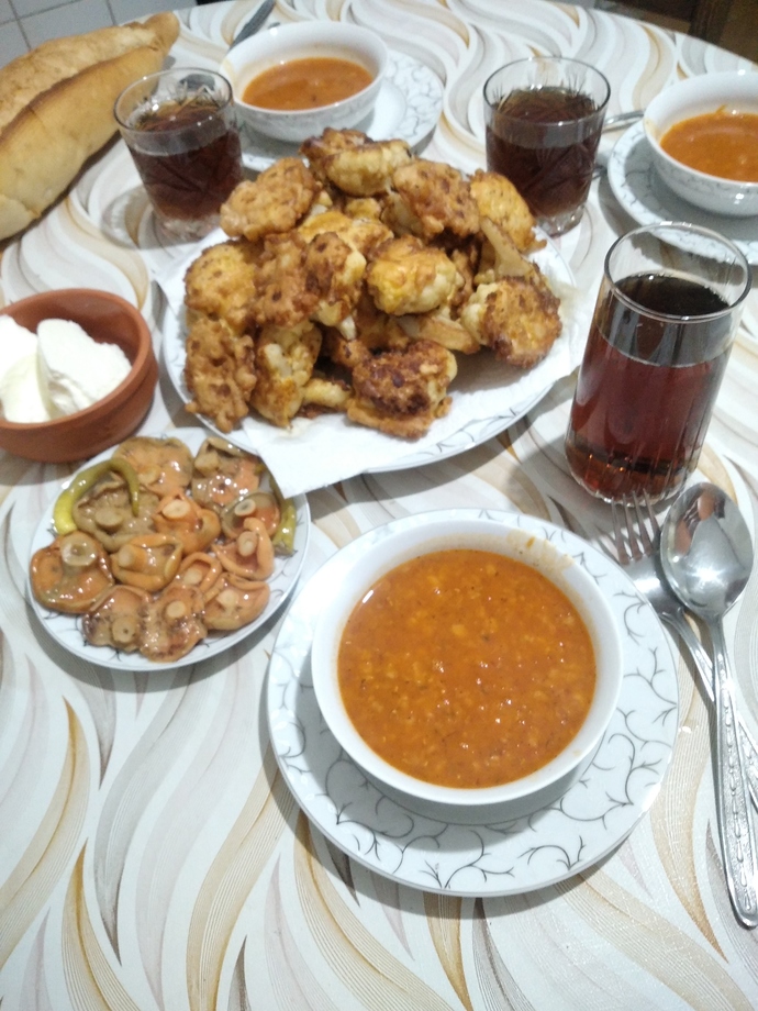 Akşam yemeğini kaçta yiyorsunuz?