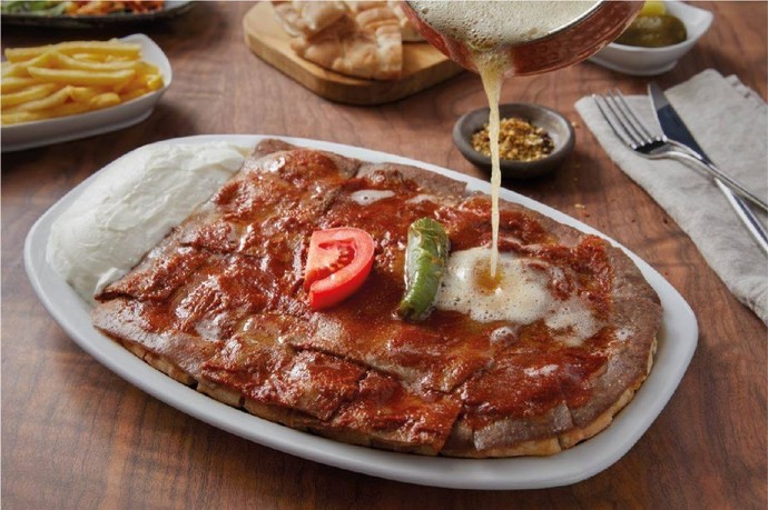 İskender mi kebap mı?