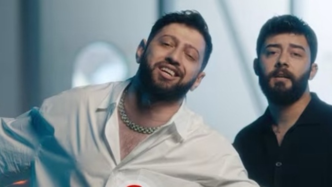 Ünlü olup tek hayalim?