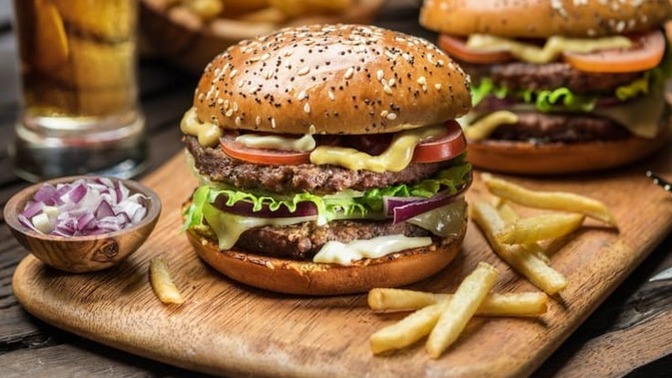 Sabah hamburger yenir mi?