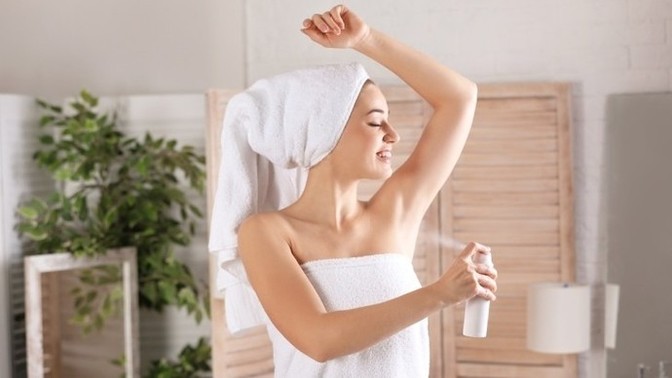 Duş sonrası deodrant kullanıyor musunuz?