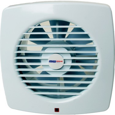 Banyo fanını calistirinca giderlerden koku gelmesinin sebebi nedir ve nasil cozulur?