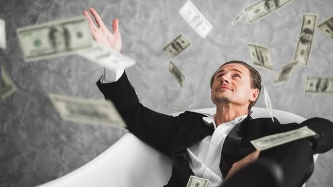 İnsanın cebinde para olunca insan bir başka mı hissediyor?