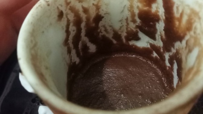 Kahve falı anlayan var mı bakabilir misiniz acaba?