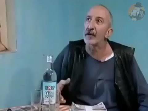 30 yaş büyük alkolik bir adamla evlenmek hata mı olur?