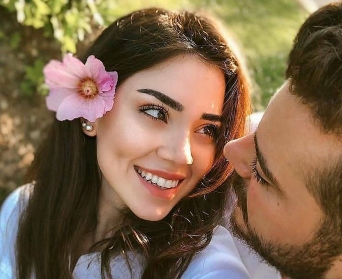 Sevgilin varken hiç başkasından hoşlandın mı?