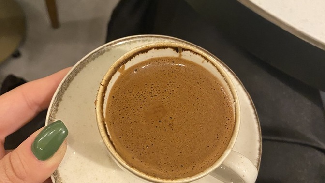 Kime gece kahvesi ısmarlayayım?