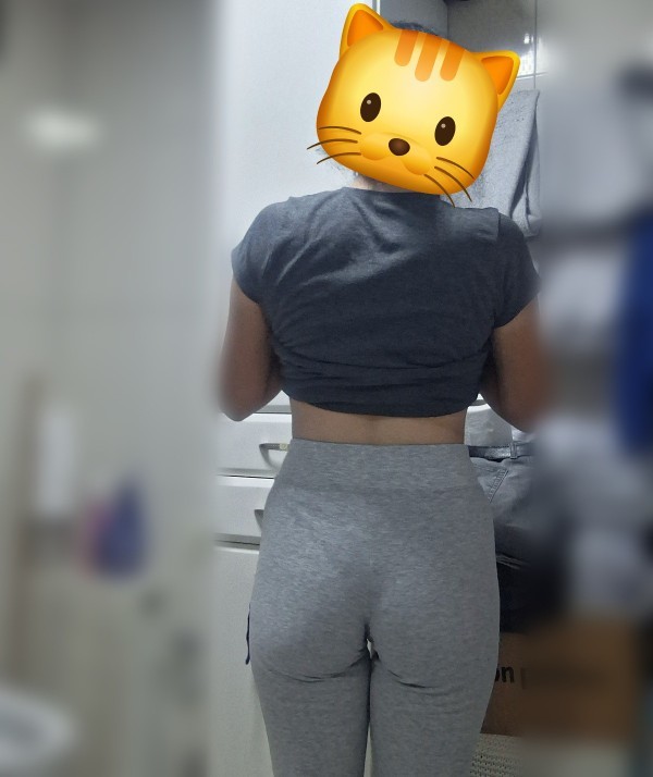 Selam kalçam çok mu minik sızce?