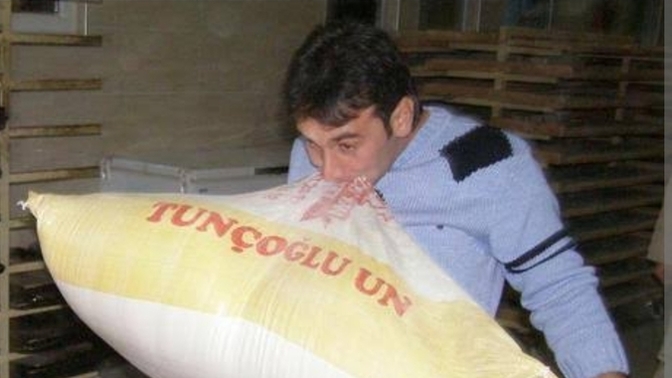 Yeni alınmış çuvaldaki un neden bozulur?