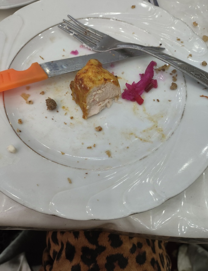 Her gün patates yenilmiyor 🤭🤭🤭 bugün de fırında tavuk yaptım nasıl olmuş? mmm tadı lezzetli 🤭🤭🤭?