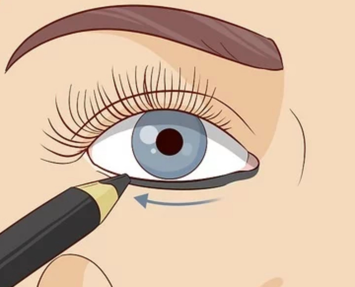 Önerebileceğiniz eyeliner var mı göz içinden akmayan ve bulaşmayan?