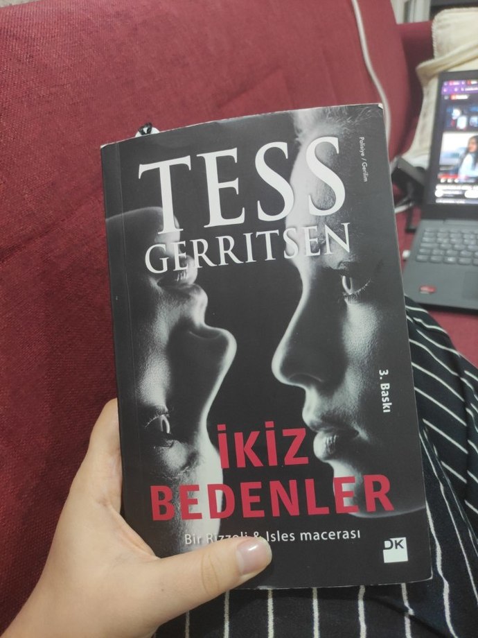 Gecenize ne eşlik ediyor 🤔?