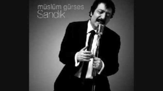 Geceye bir sarkı bırakıyorum?