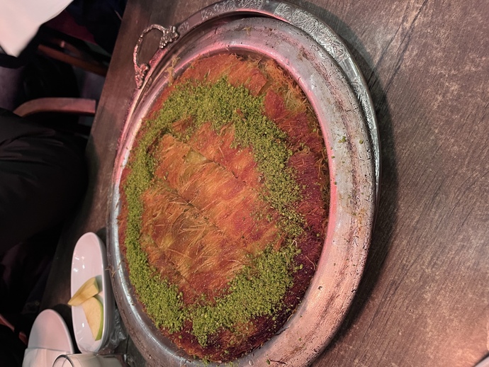 Bu saatte künefe yenir mi KS üyeleri?