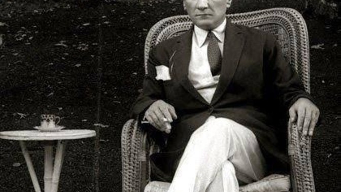 10 Kasım'da saat 09.05'te duyduğunuz hisleri nasıl tanımlarsınız? Atatürk'ü anarken kalbinizdeki en güçlü duygu nedir?