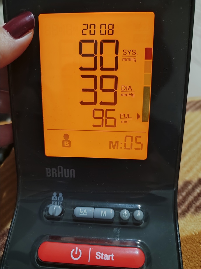 Bu tansiyon 19 yaşındaki bir kıza göre çok mu düşük?