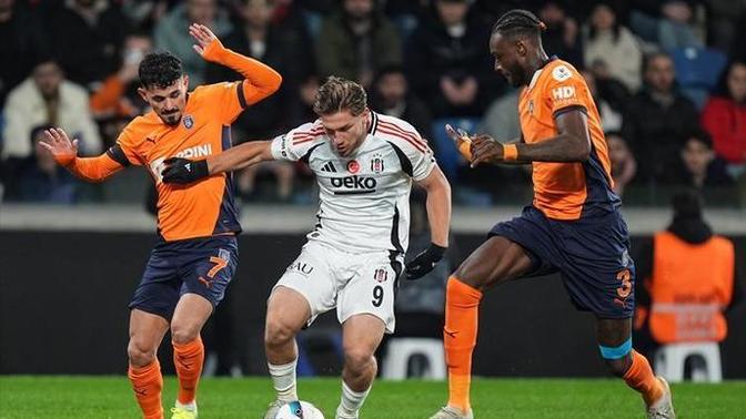 Başakşehir 0 - Beşiktaş 0... Sizce kartal şampiyonluk yarışına havlu attı mı?