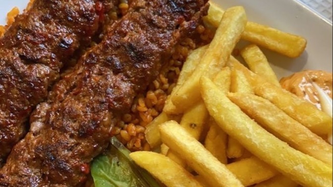 Kebabın yanında patates, pilav olmalı mı?