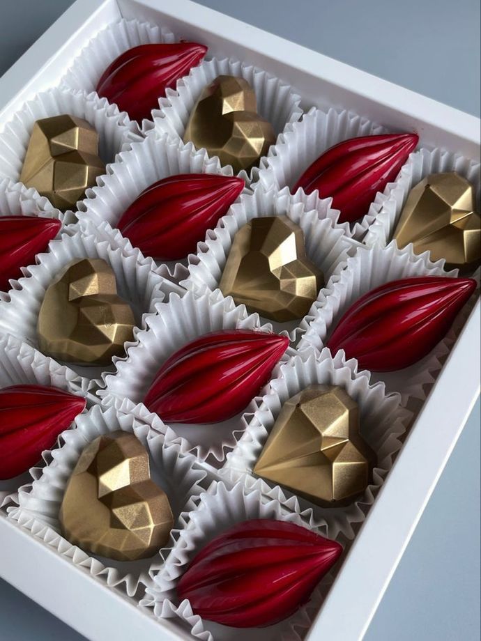 Size hangi çikolatayı ısmarlardım söyliyimmi 🍫🍫?