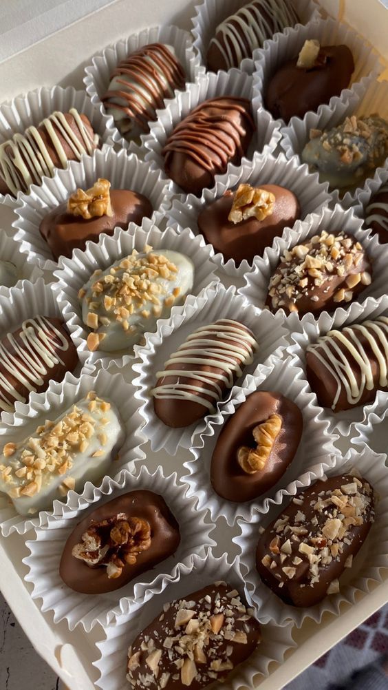 Size hangi çikolatayı ısmarlardım söyliyimmi 🍫🍫?