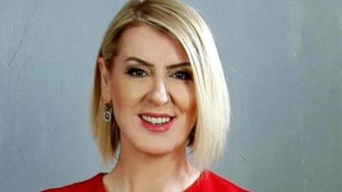 Sevda Türküsev:Saygı duruşunu yap ama yol ortasında yapma dedi. Ne düşünüyorsunuz?