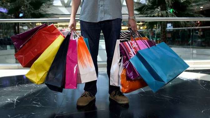 15 dakikalığına her şeyin bedava olduğu bir markette ilk ne alırdınız?